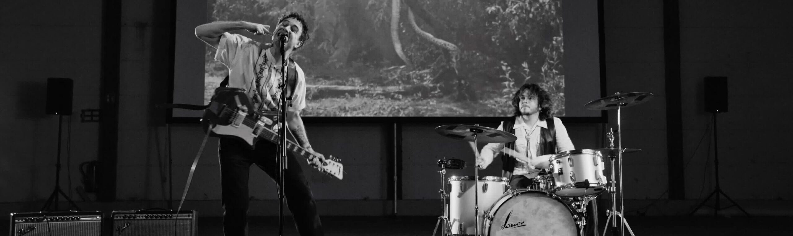 Alt-Rock-Projekt Red Ocean meldet sich mit kompromissloser Rock-EP MAD FOR IT zurück