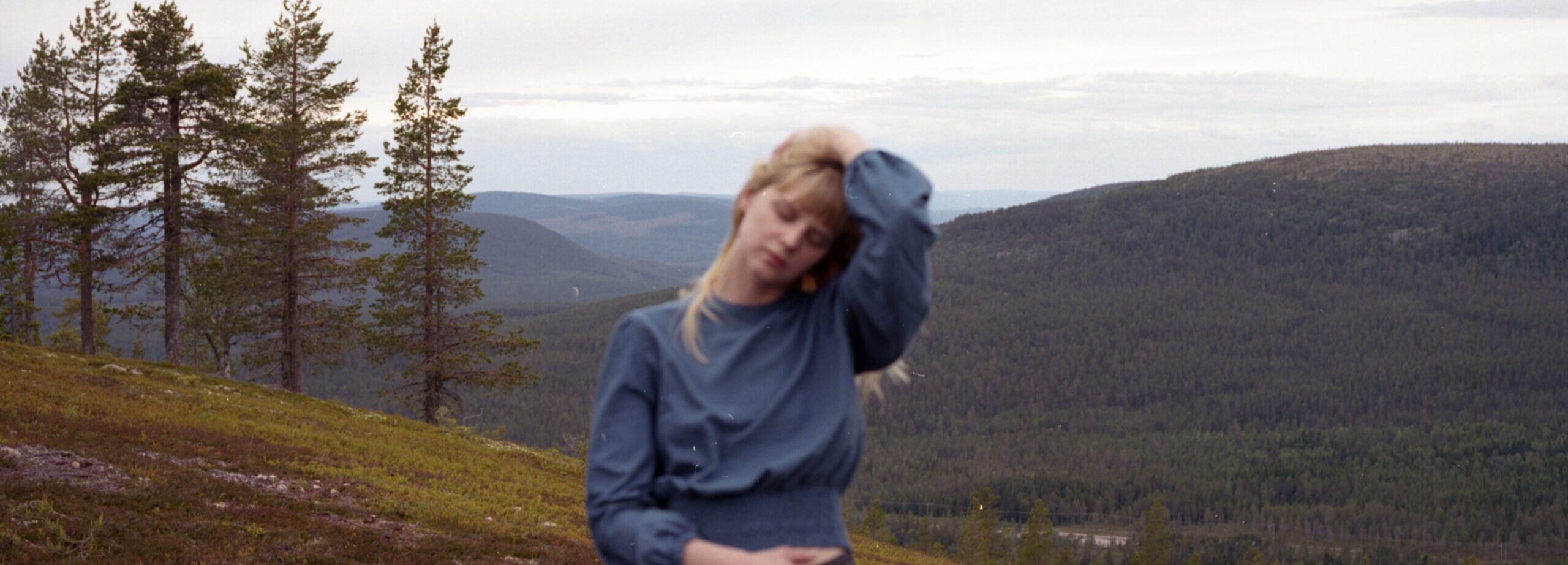 Minru veröffentlicht mit „Nook“ einen ganz persönlichen musikalischen Rückzugsort