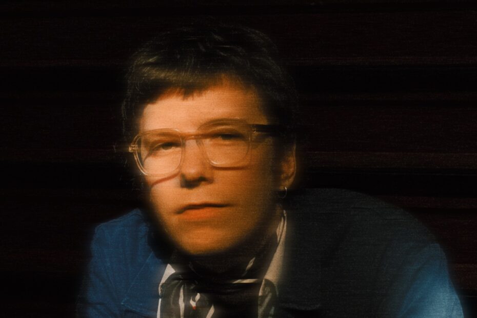 Alrighty Aphrodite veröffentlicht Debüt-EP "I Don’t Know If I’ve Come Of Age, But I’m Certainly Older Now"