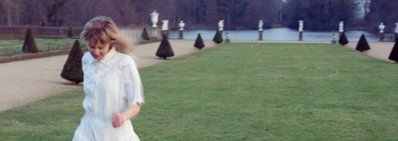 Minru bricht mit "Dearest Life" aus dem Stillstand des Lebens aus