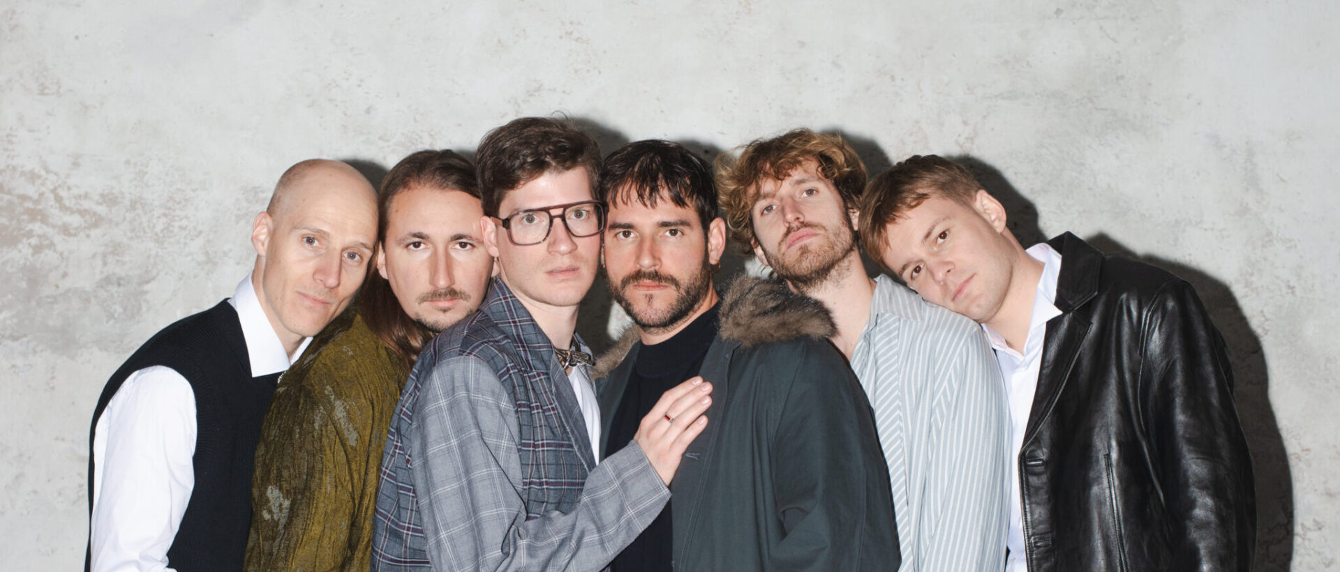 Die Sauna kehren mit neuer Single "ich liebe dich" zurück und gewähren ersten Einblick in ihr neues Album