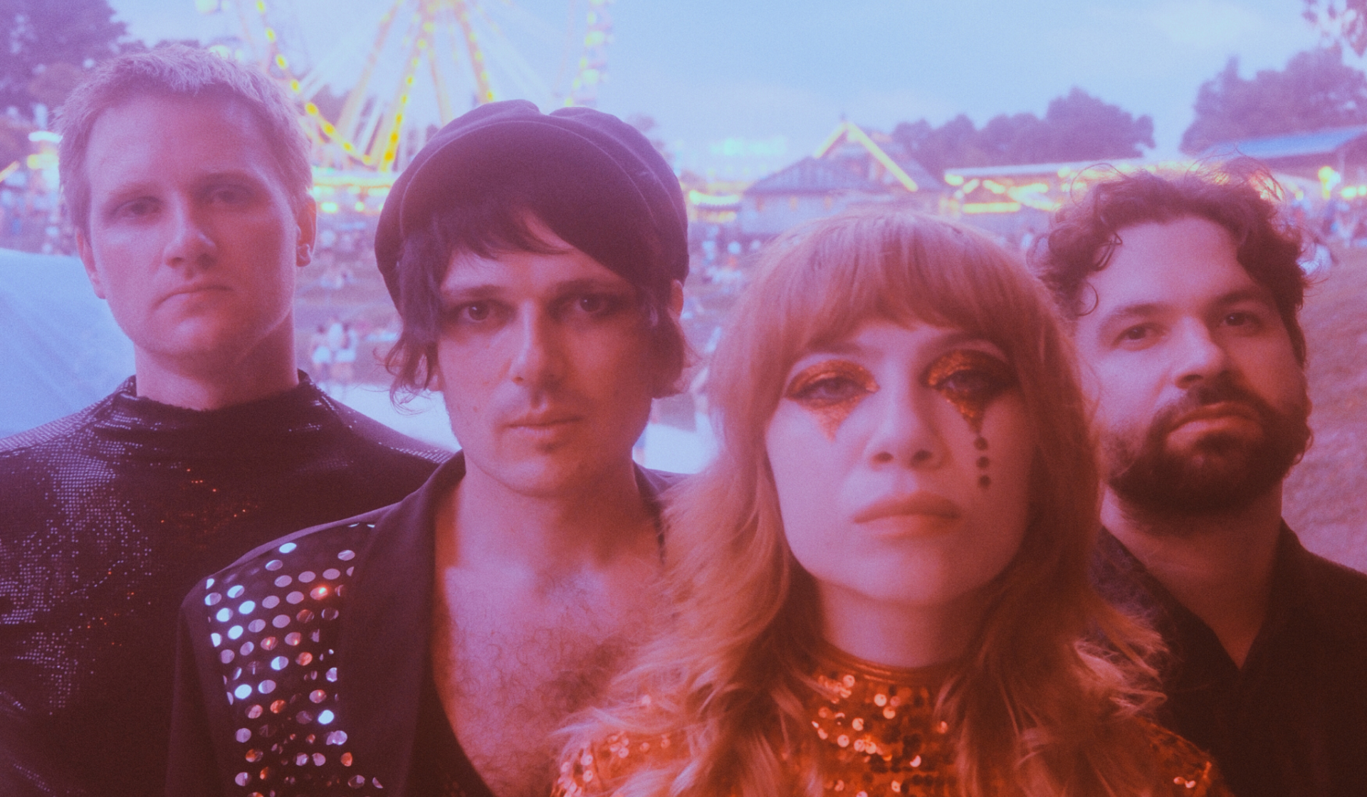 Suzan Köcher’s Suprafon gleich nach und veröffentlichen ihre erste Weihnachtssingle