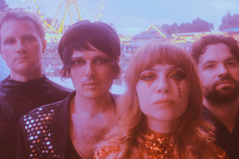 Suzan Köcher’s Suprafon gleich nach und veröffentlichen ihre erste Weihnachtssingle